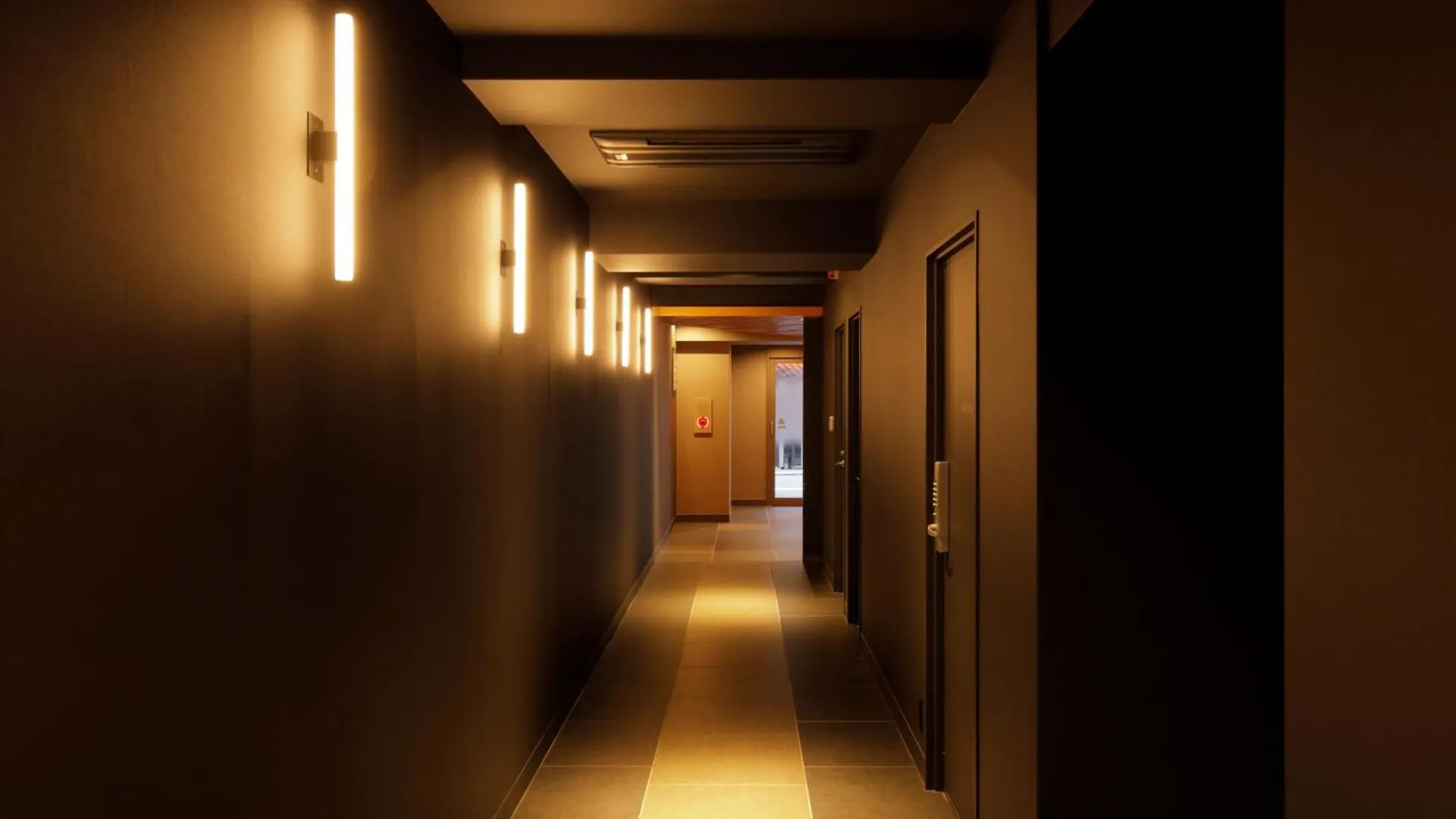 Smart Place Inn Kyoto Shijo Omiya East Hotel